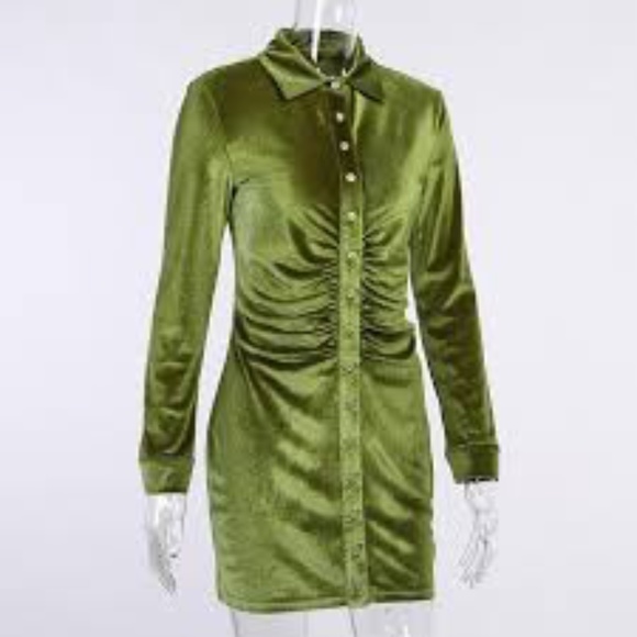 Green button up dress with tags, size Medium - Picture 3 of 4